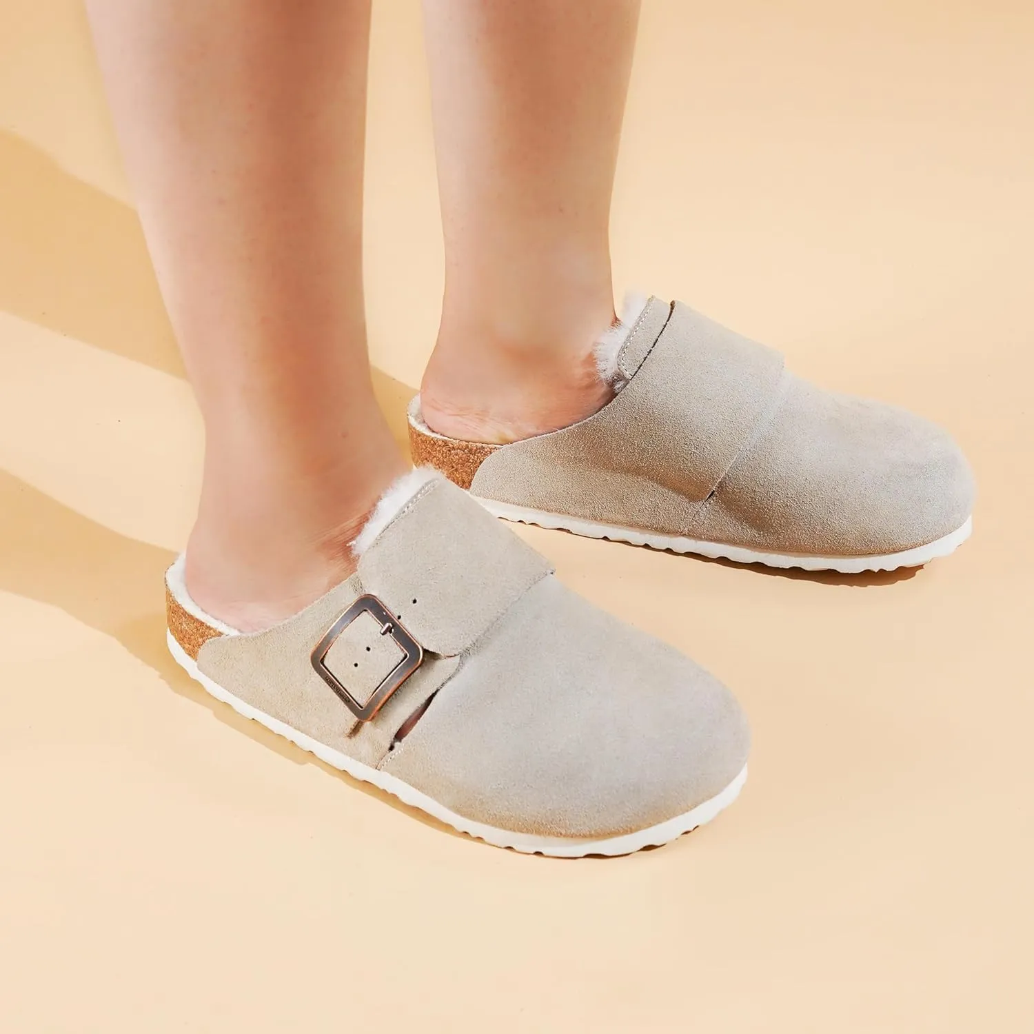 AEROTHOTIC Genuine Leather Fur Lined Clogs for Women with Arch Support Memory Foam Soft Cork Foodbed All-Day Wear Casual Comfort Potato Shoes Mules
