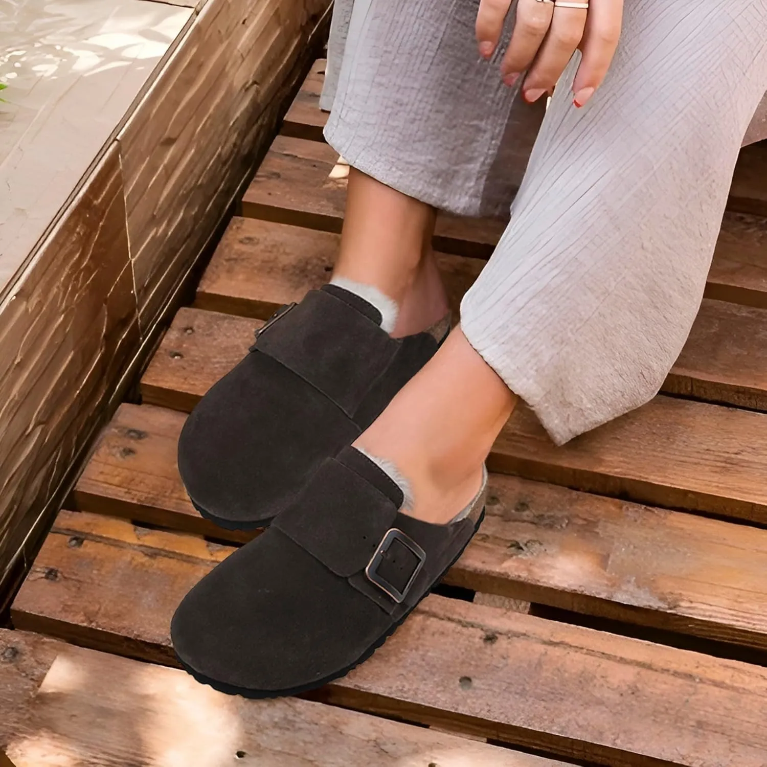 AEROTHOTIC Genuine Leather Fur Lined Clogs for Women with Arch Support Memory Foam Soft Cork Foodbed All-Day Wear Casual Comfort Potato Shoes Mules