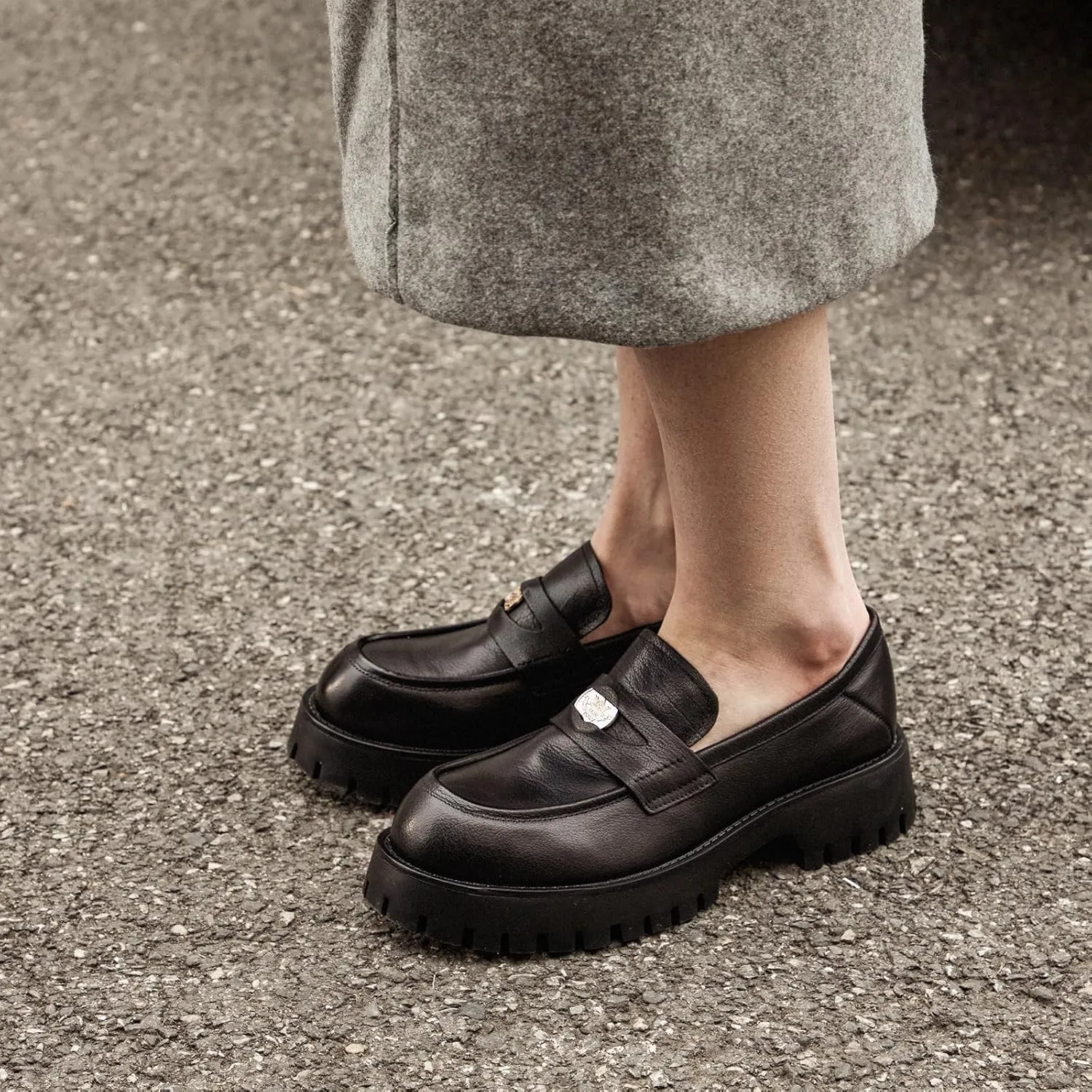 BEAU TODAY Chunky Loafers Women,Patent Leather Platform Loafers for Women,Lug Sole Slip On Penny Shoes,Comfortable Work Office Business Casual Dress Shoes
