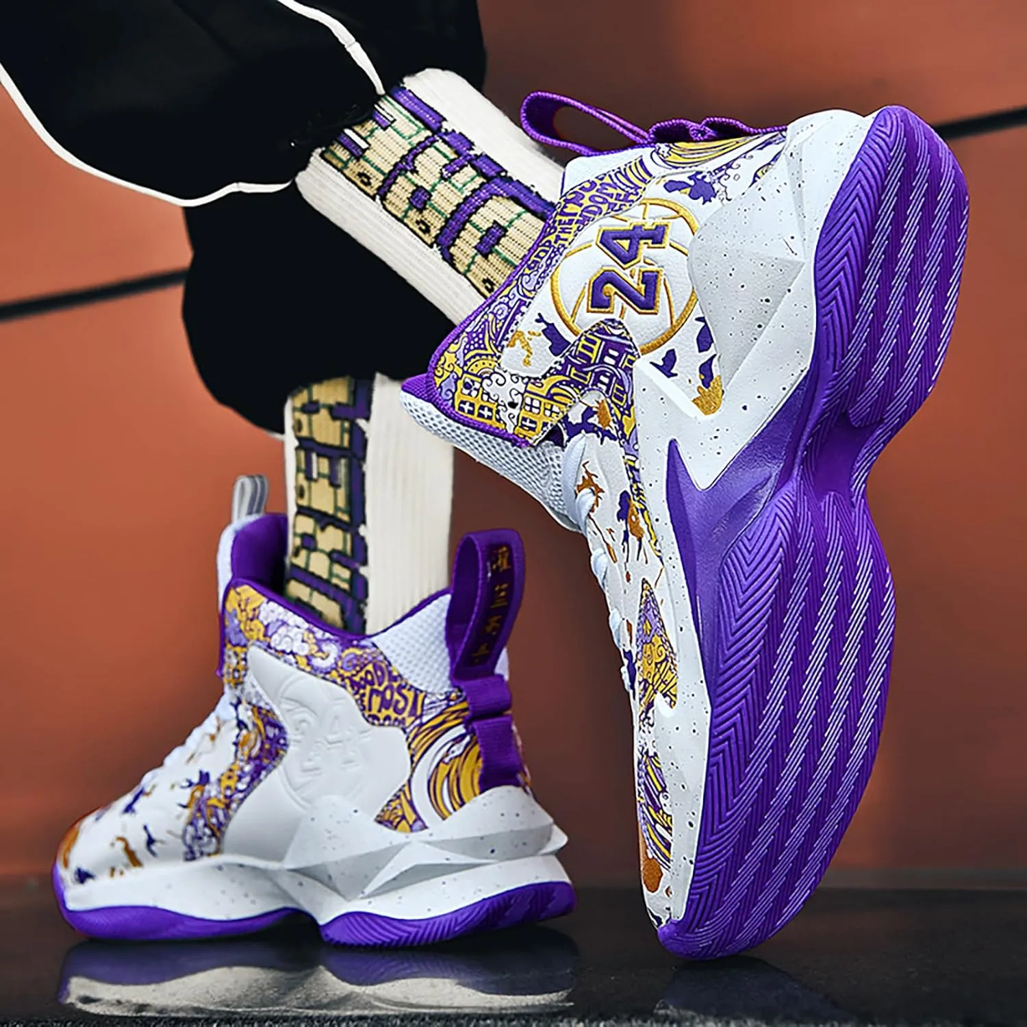 Boys Basketball Shoes Breathable Indoor Athletic Shoes Youth Outdoor Fashion Sneakers Comfortable Basketball Shoes for Girls