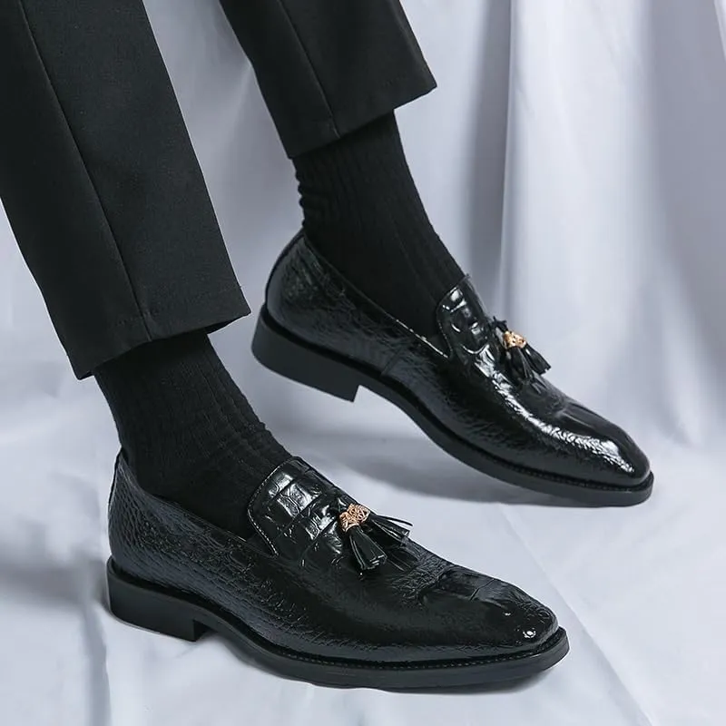 Casual Business Walking Shoes for Men New Mens Pointed Crocodile Tassel Patent Leather Shoes British Gentleman Designer Loafers Moccasins Wedding Dress Footwear