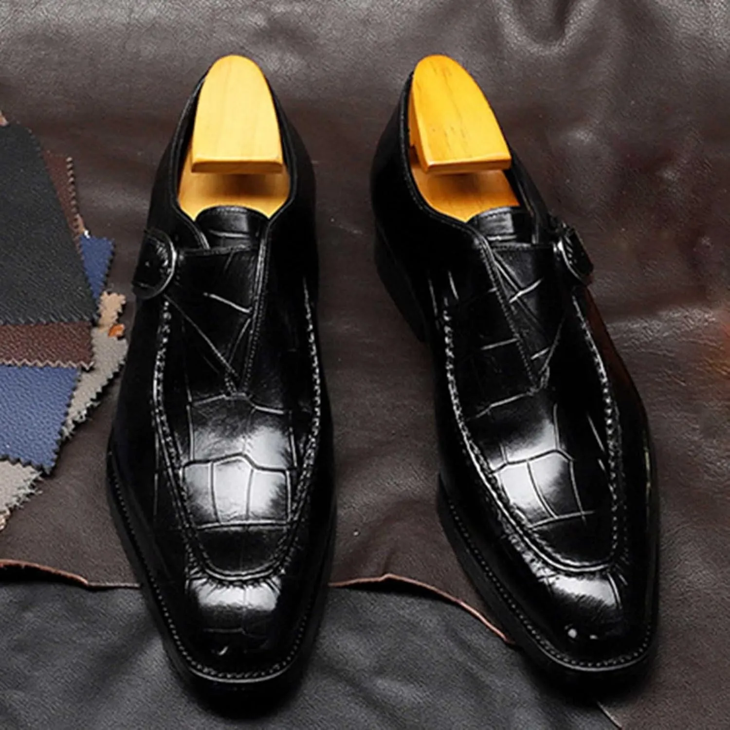 Dress Shoes for Men Loafers Wide Mens Shoes Fashion Classic Style British Retro Pointed Business Casual Shoes Men Black