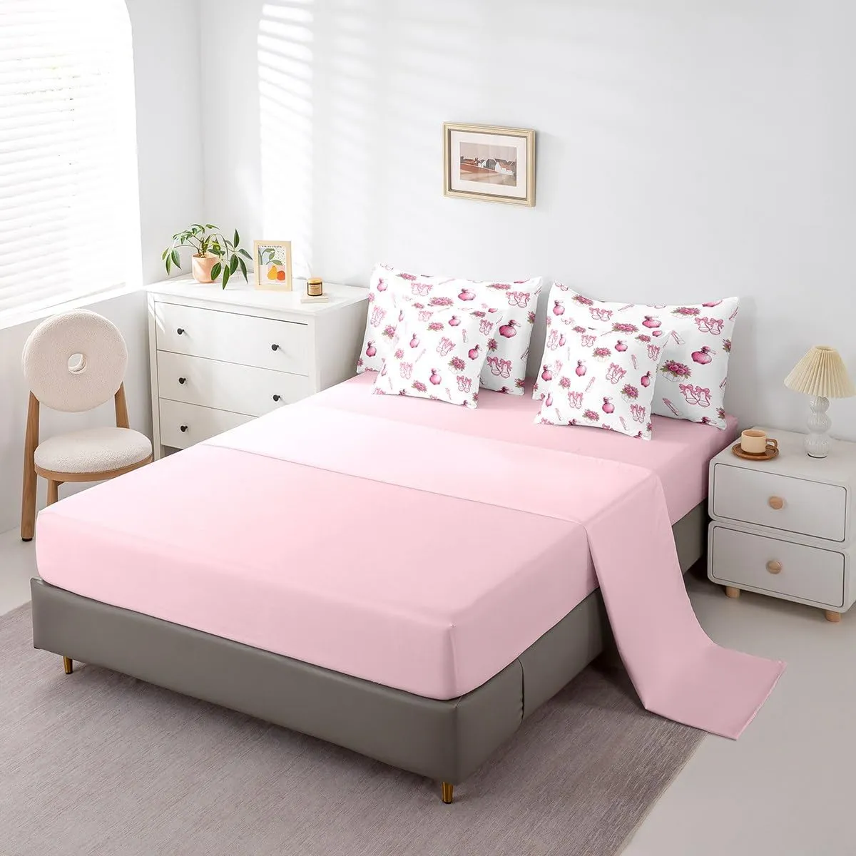 Erosebridal Pink Bow Sandals Girls Bedding Set Cosmetics Lipstick Queen Comforter Set 7 Piece for Kids Teen Women Room Decor,Rose Flowers Bed in A Bag Female Perfume Bottle Bed Set