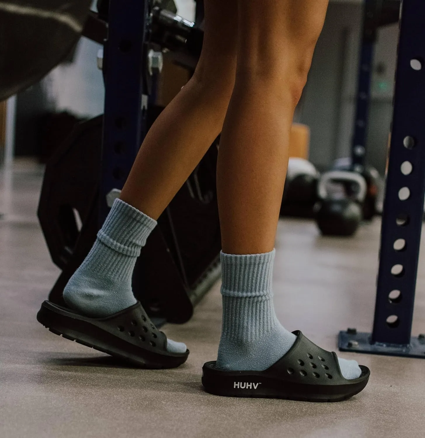 HUHV Women's MAX Cushion Arch Pod Tech Recovery comfort Slide Sandal with Comfort Orthotic Arch Support and our Proprietary HEALIUM Foam Technology