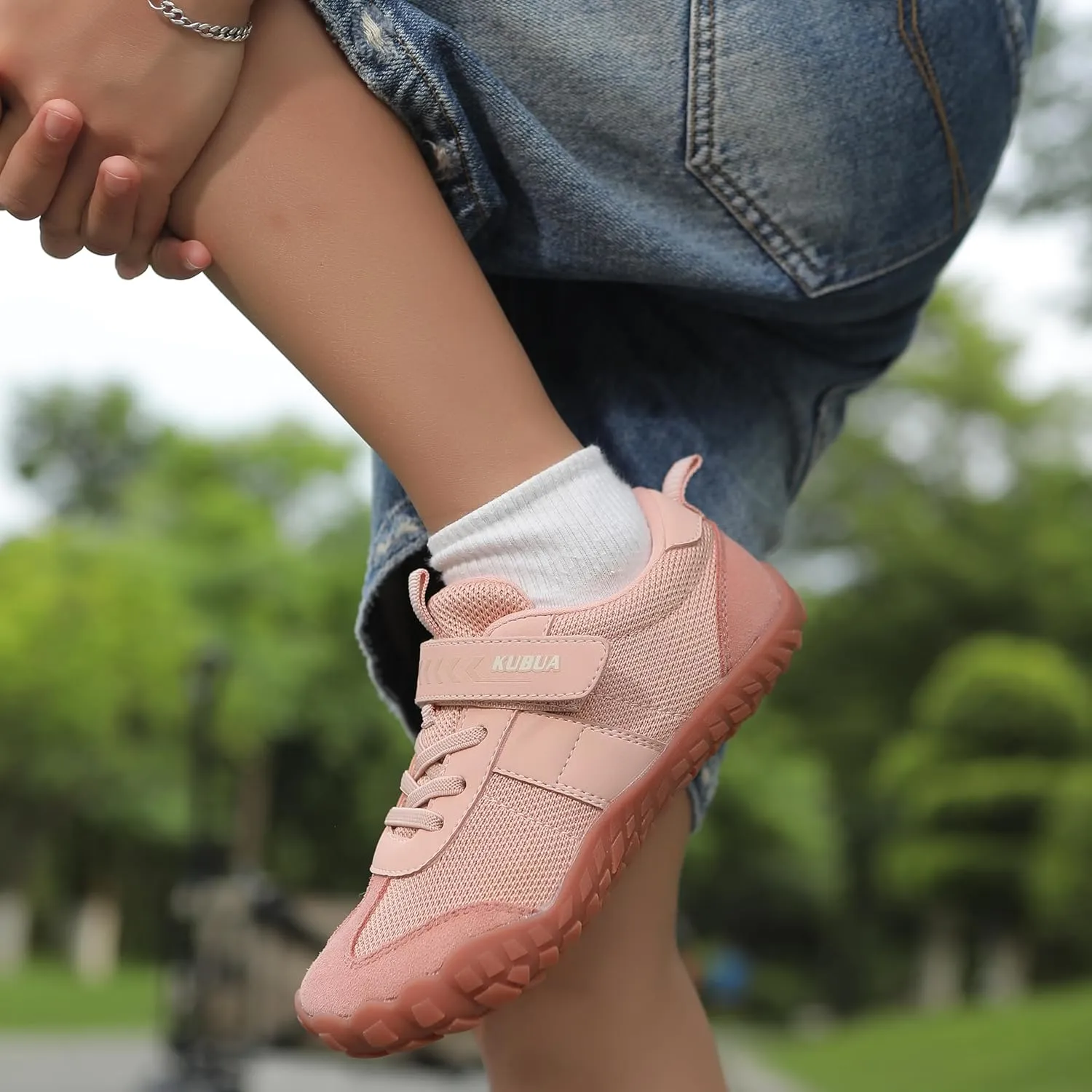 KUBUA Boys Girls Sneakers Kids Barefoot Shoes Comfort Anti-Slip Walking Shoes for Indoor Outdoor Toddler Little Big Kid