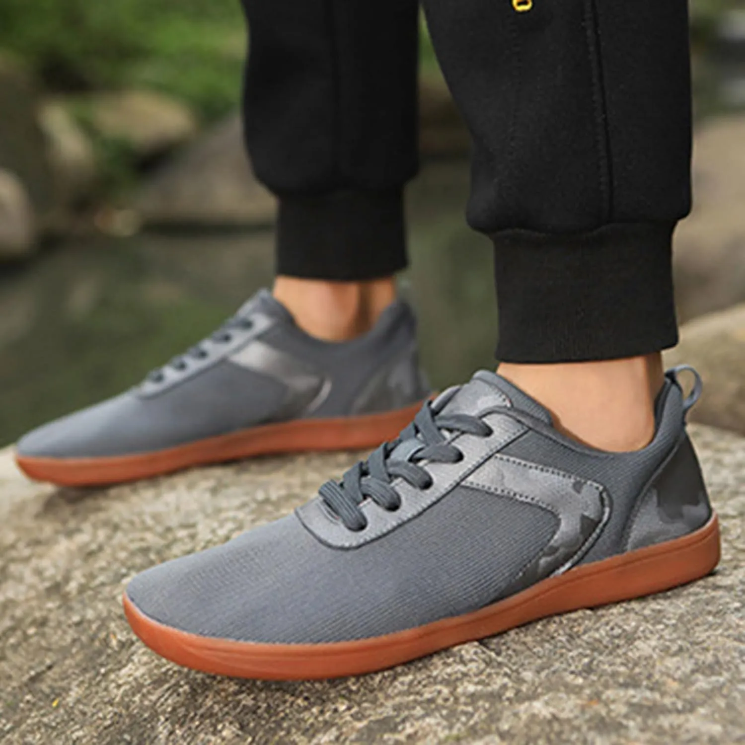 Men's Fashion Sneakers Unisex Thin Soled Wide Last Casual Sneakers