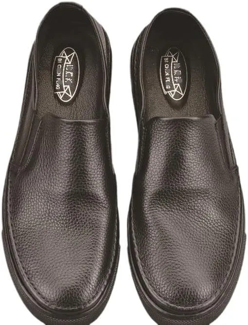 Men's Nubuck Leather Driving Loafers Flexible Crepe Sole with Decorative Perforations for Casual Weekends and Road Trips