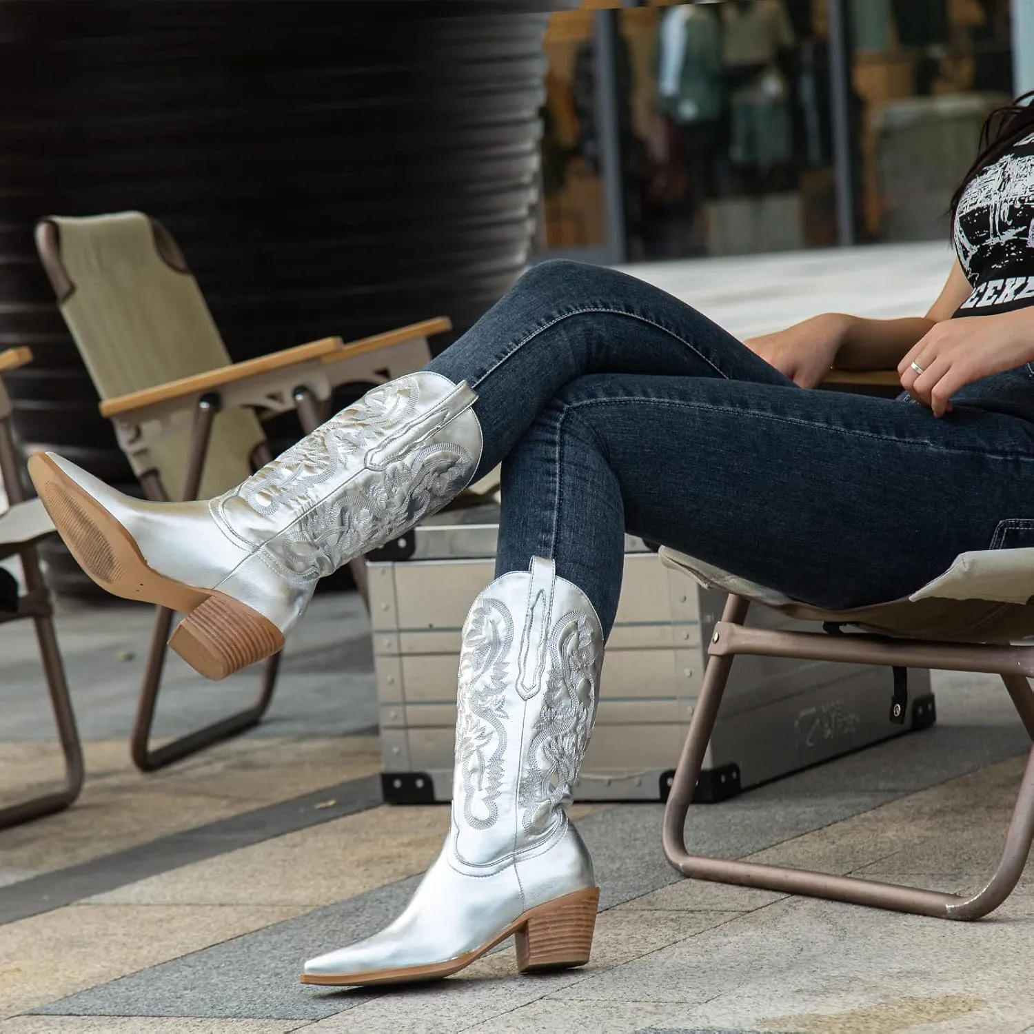 MUCCCUTE Women's Cowgirl Boots Embroidered Cowboy Boots Chunky Block Heel Western Boots Vintage Wide-calf Boots