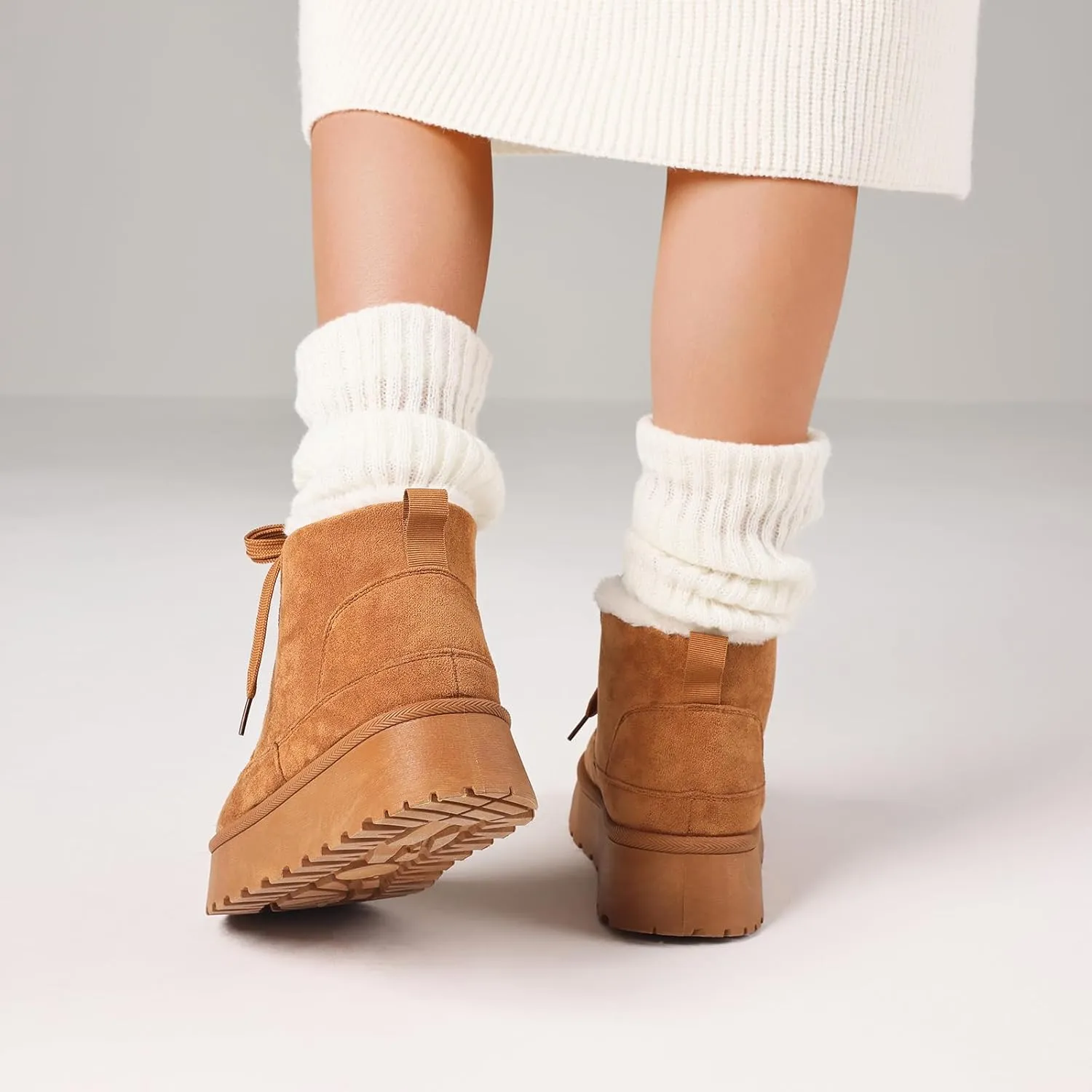 Platform Boots for Women Snow Ankle Boots Winter Warm Lace Up Suede Booties Cozy Faux Fur Lined Anti-Slip Short Boots for Indoor & Outdoor