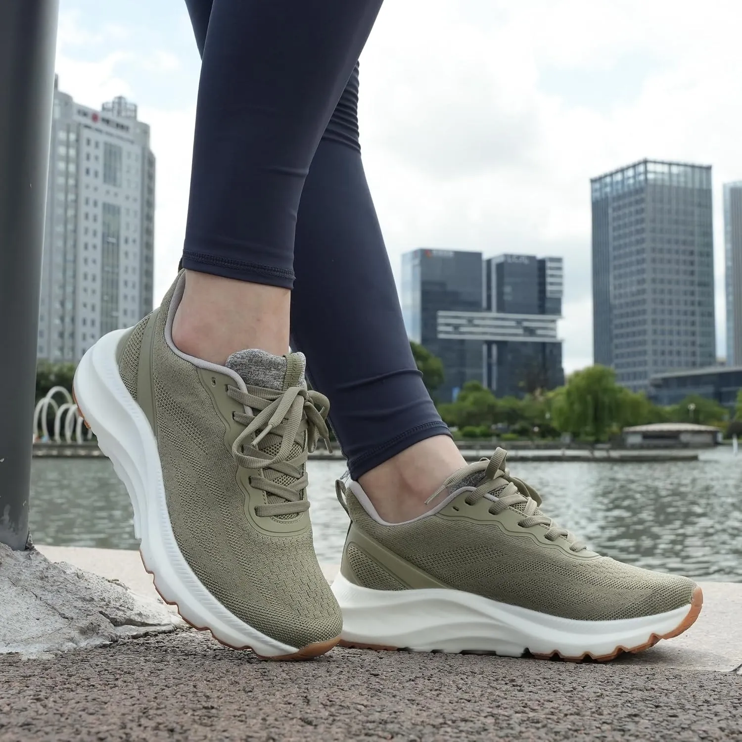 starmerx Women's Waterproof Breathable Utility Sneakers Lightweight Slip-Resistant Walking Shoes for All-Day Comfort