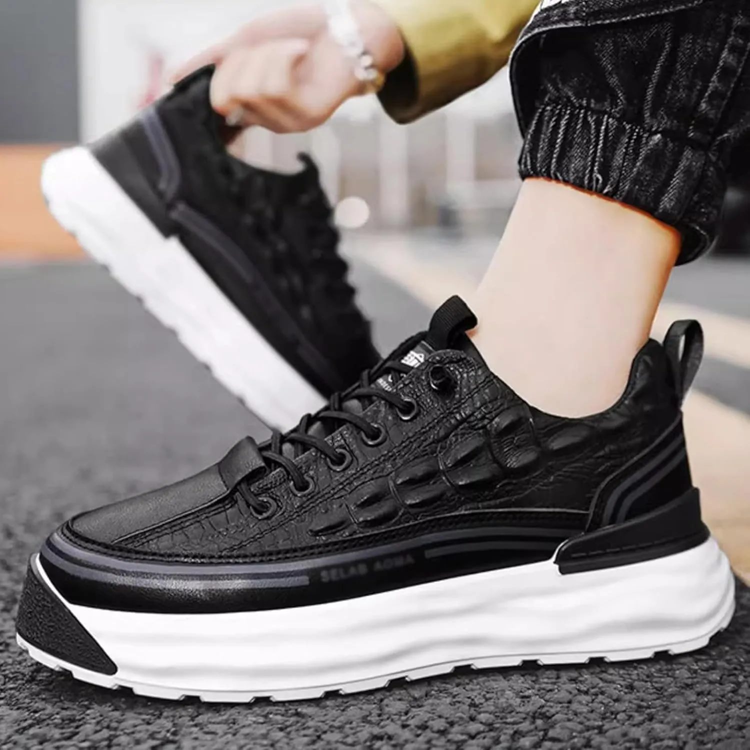 WENOREG Men's Print Low Cut Cowhide Sneakers,Fashion Elastic Laces Waterproof Soft Leather Comfortable Non-Slip Casual Athletic Walking Shoes