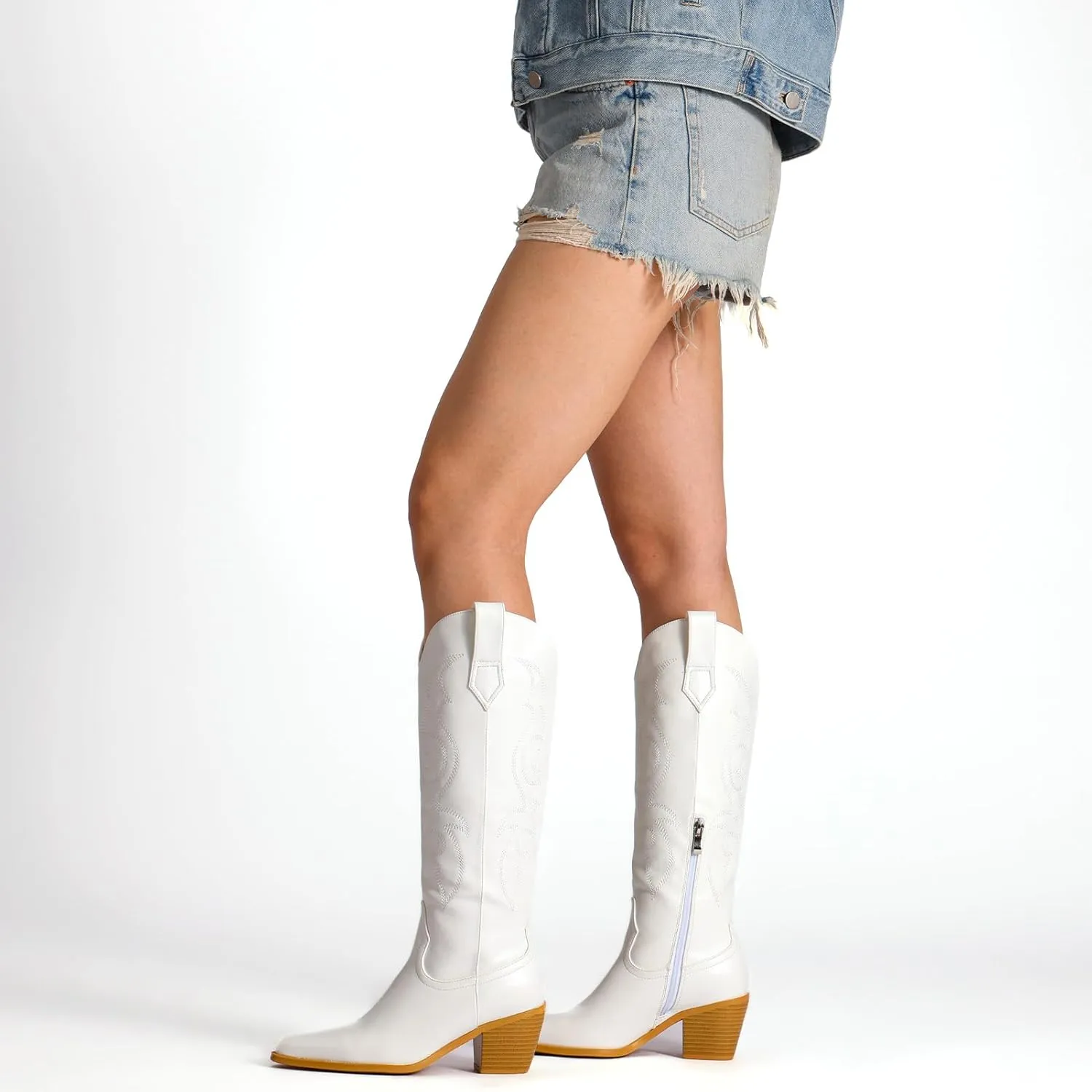 White Cowboy Boots for Women - Wide Calf Rhinestone Cowgirl Boots, Women Knee High Western Boots, Glitter Sparkly Ladies Tall Boots with Classic Embroidery and Side Zipper, Retro Classic Country Boots Pull On for Ladies