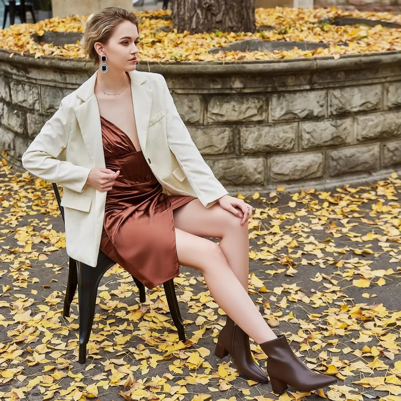 Women's Ankle Boots Pointed Toe Chunky Block Heel Short Boots for Women Low Heeled Booties
