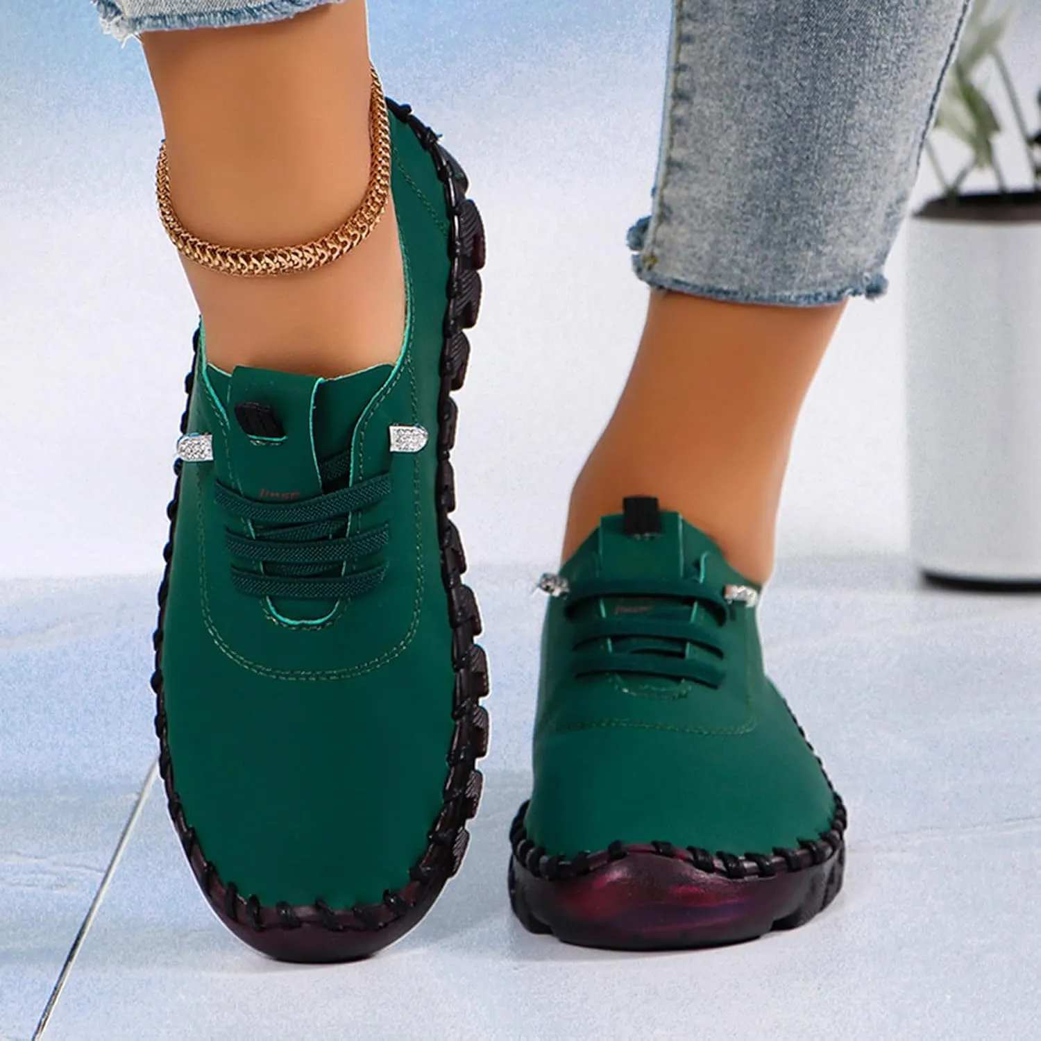 Womens Comfy Breathable Sneakers Flat Bottom Leather Slip-on Loafers Handmade Soft Shoes Sandals