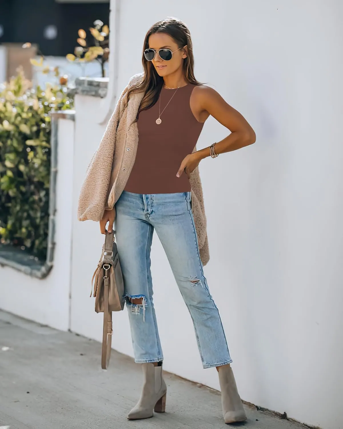 Womens Halter Tops Summer Sleeveless Shirts Sexy High Neck Fitted Tops Racer Back Tank Tops Blouses
