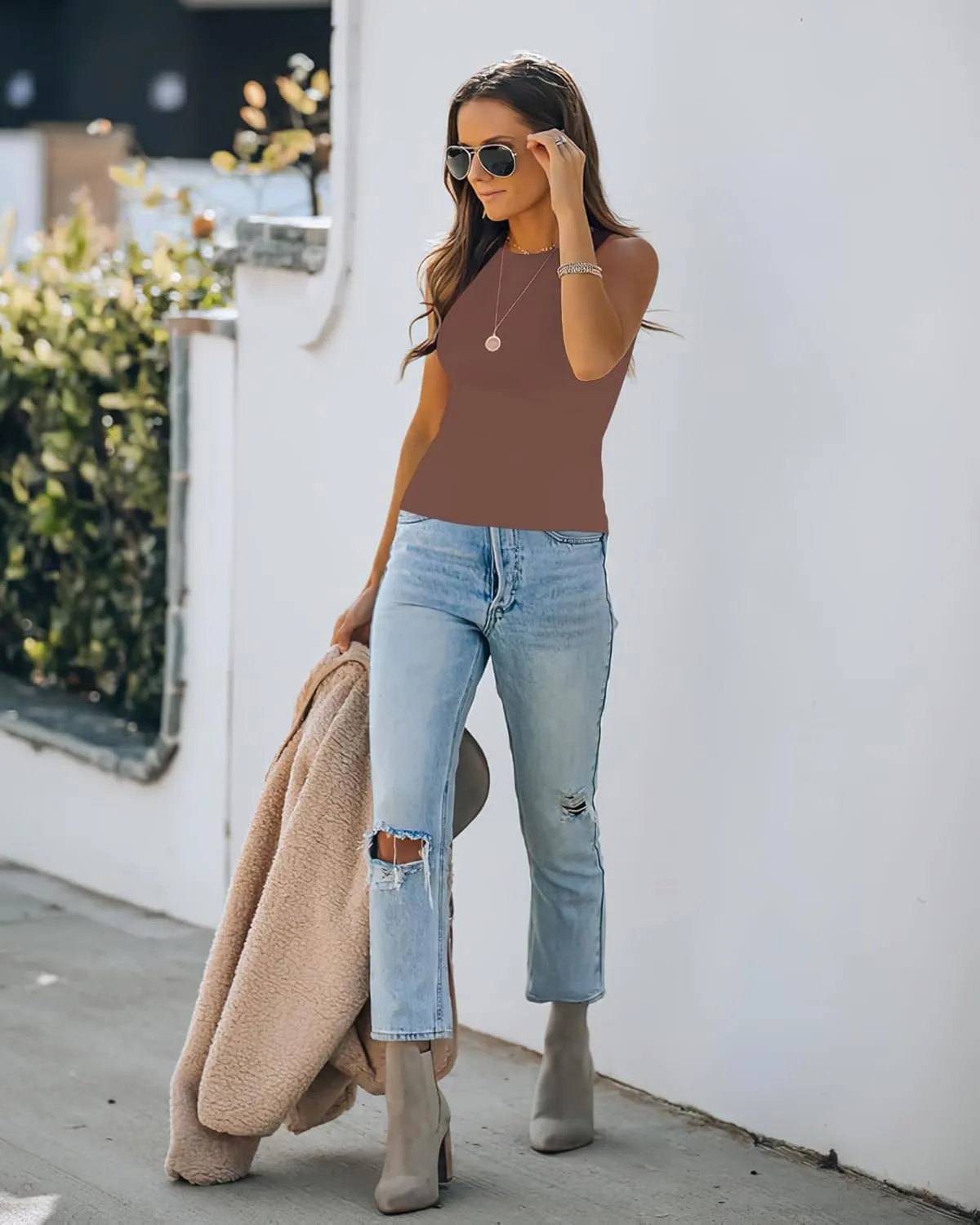 Womens Halter Tops Summer Sleeveless Shirts Sexy High Neck Fitted Tops Racer Back Tank Tops Blouses