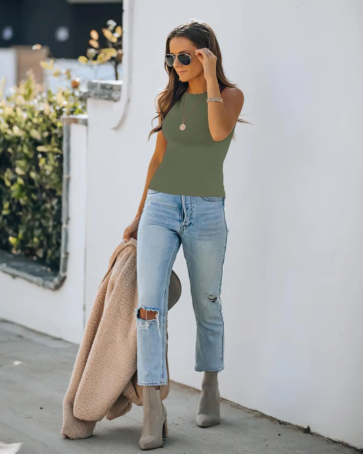 Womens Halter Tops Summer Sleeveless Shirts Sexy High Neck Fitted Tops Racer Back Tank Tops Blouses