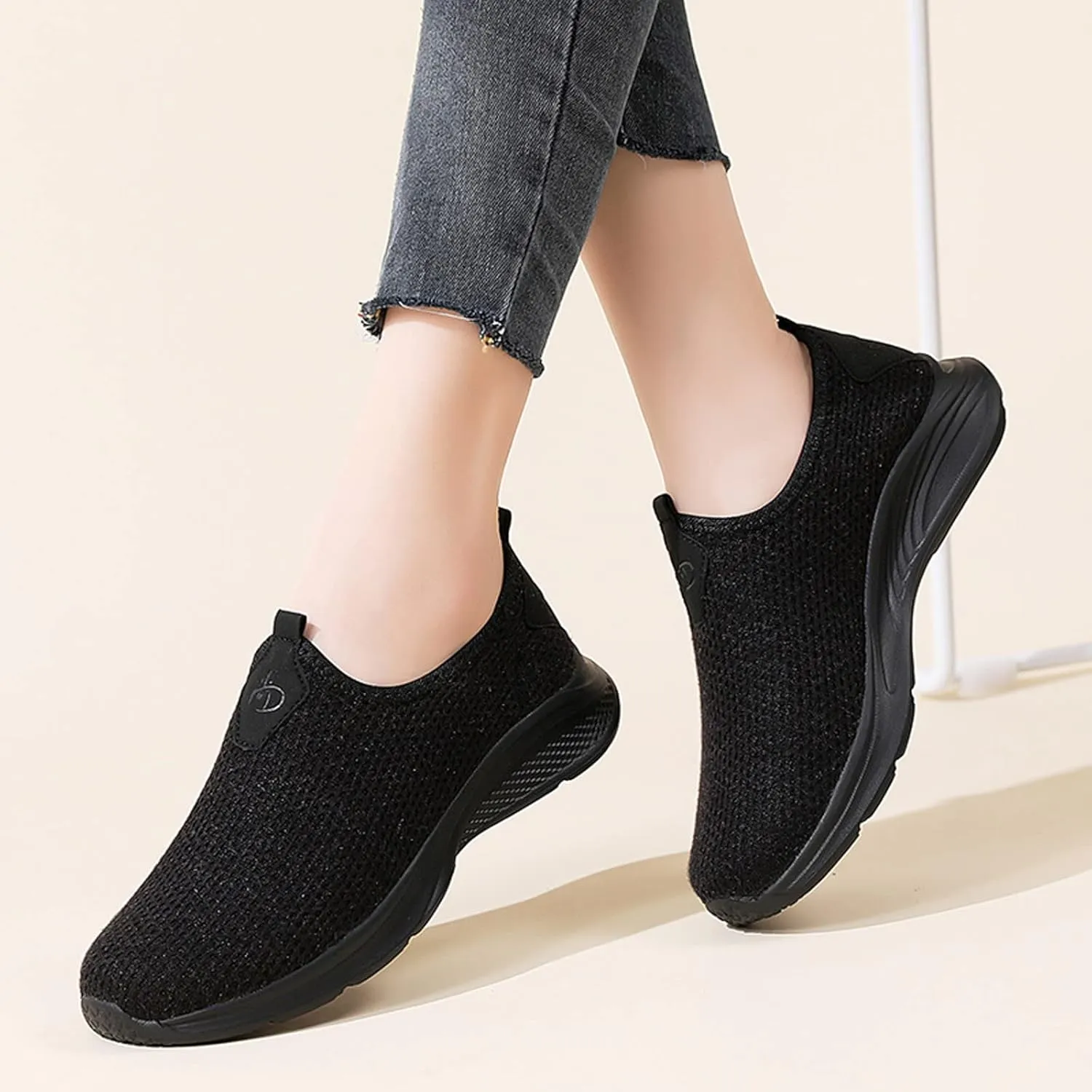 Womens Walking Shoes Sock Casual Ladies Fashion Sneakers Walking Shoes Women Lightweight Casual Shoes Trendy Platform Sneakers Slip On Tennis Shoe Cross Trainer Shoe