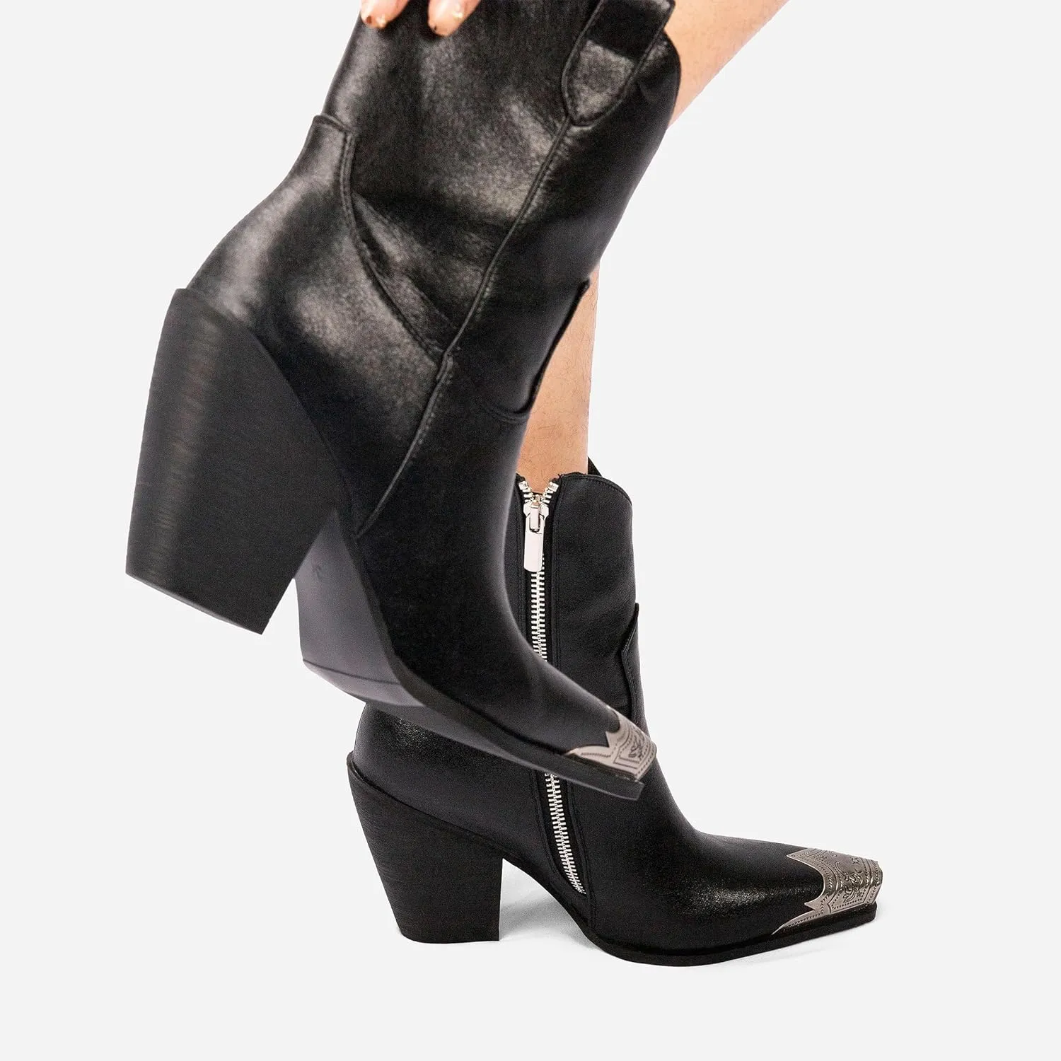 Womens Western Ankle Boots Engraved Metal Toe Cowgirl Booties Stacked Block Heeled Cowboy Boots Fashion Western Party Heeled Shoes
